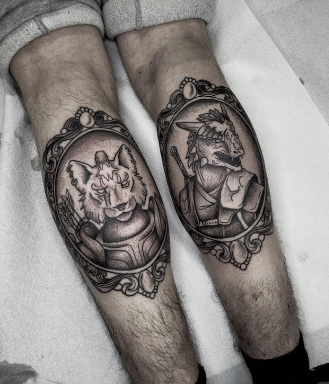 Un khajit et un argonien tatouage